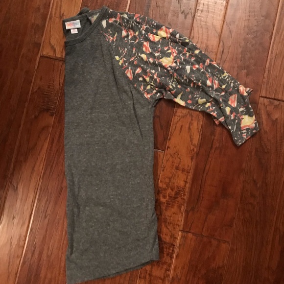 LuLaRoe Randy Shirt - Picture 2 of 5